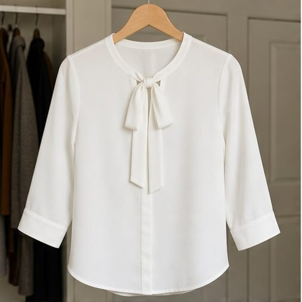 White V Neck Top